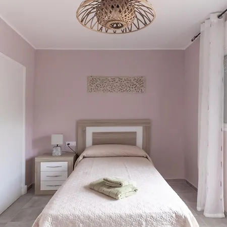 Vivienda Rural Casa Del Medico * Castejon de Valdejasa