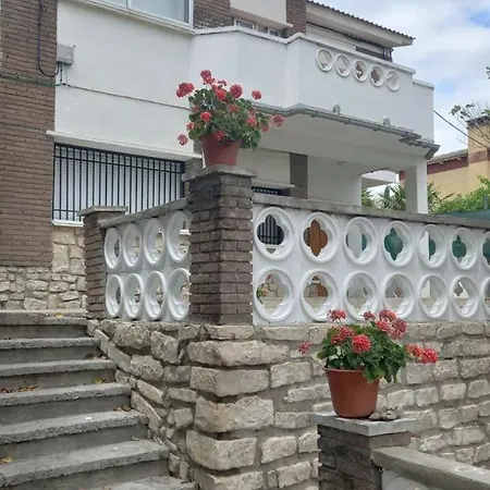 펜션 Vivienda Rural Casa Del Medico *